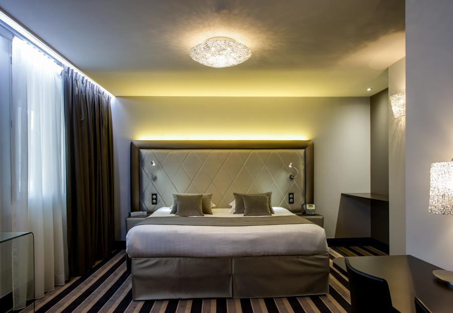 Hotel Le Châteaubriant מראה חיצוני תמונה
