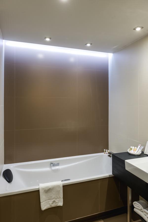 Hotel Le Châteaubriant מראה חיצוני תמונה