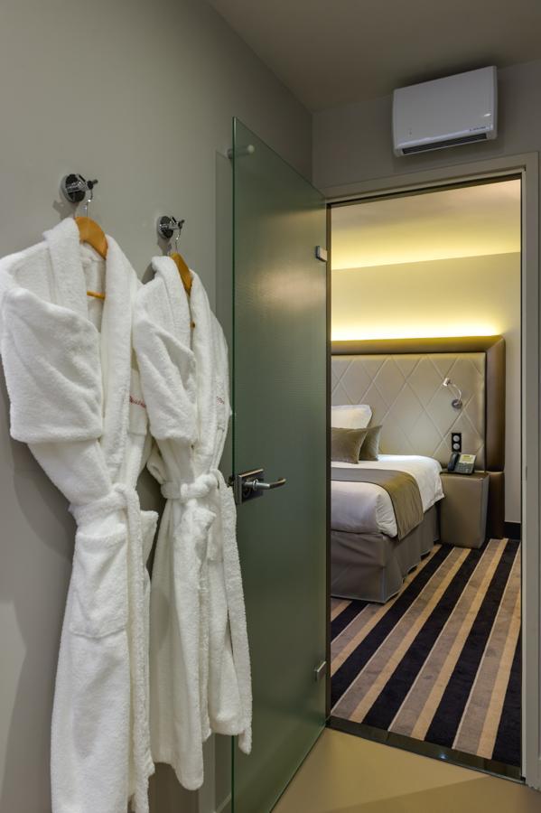 Hotel Le Châteaubriant מראה חיצוני תמונה